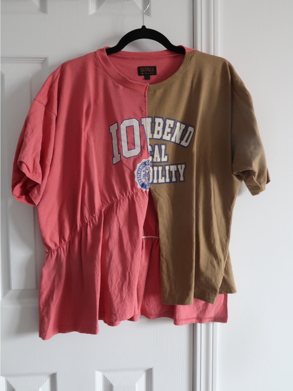 Women Medium cropped split Graphic T